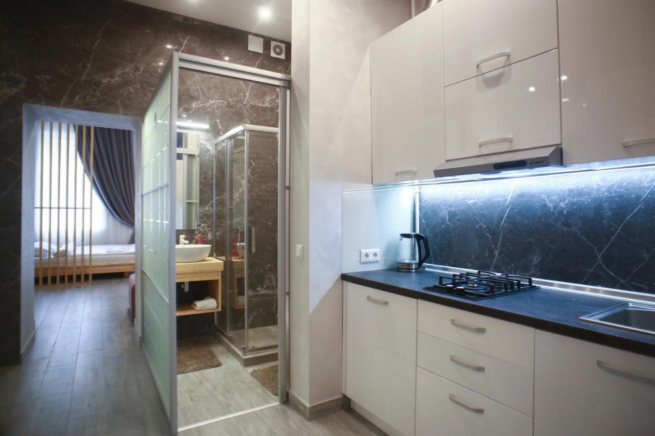 Leogrand Apartment On Drohobycha 4 Lviv Kültér fotó